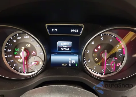 2014 Mercedes-Benz Cla 250 z USA, uszkodzony, nr VIN WDDSJ4EB7EN027641